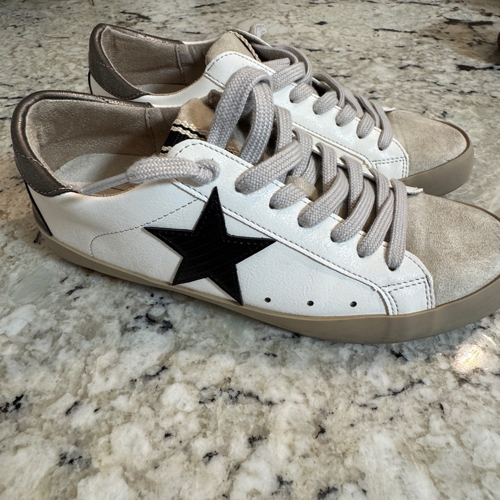 ShuShop White and Black Star Sneakers